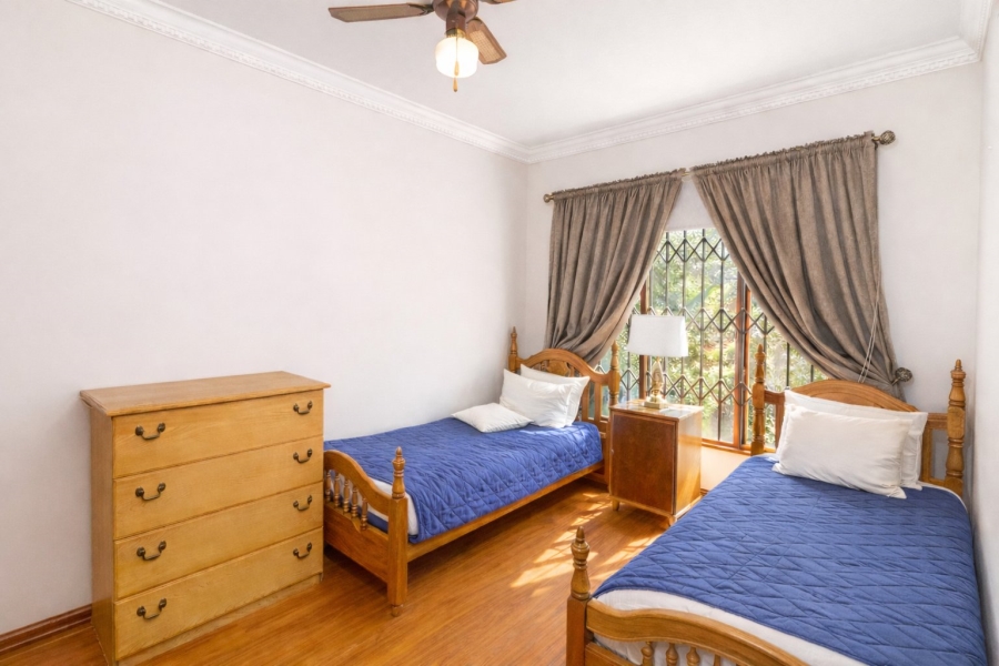 5 Bedroom Property for Sale in Meerhof North West